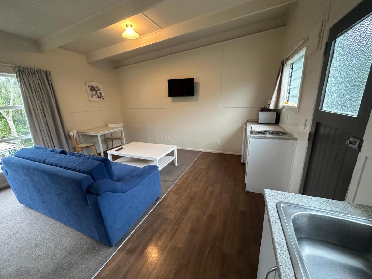 Touchwood Motor Inn & Inner City Camping Ground Auckland Buitenkant foto