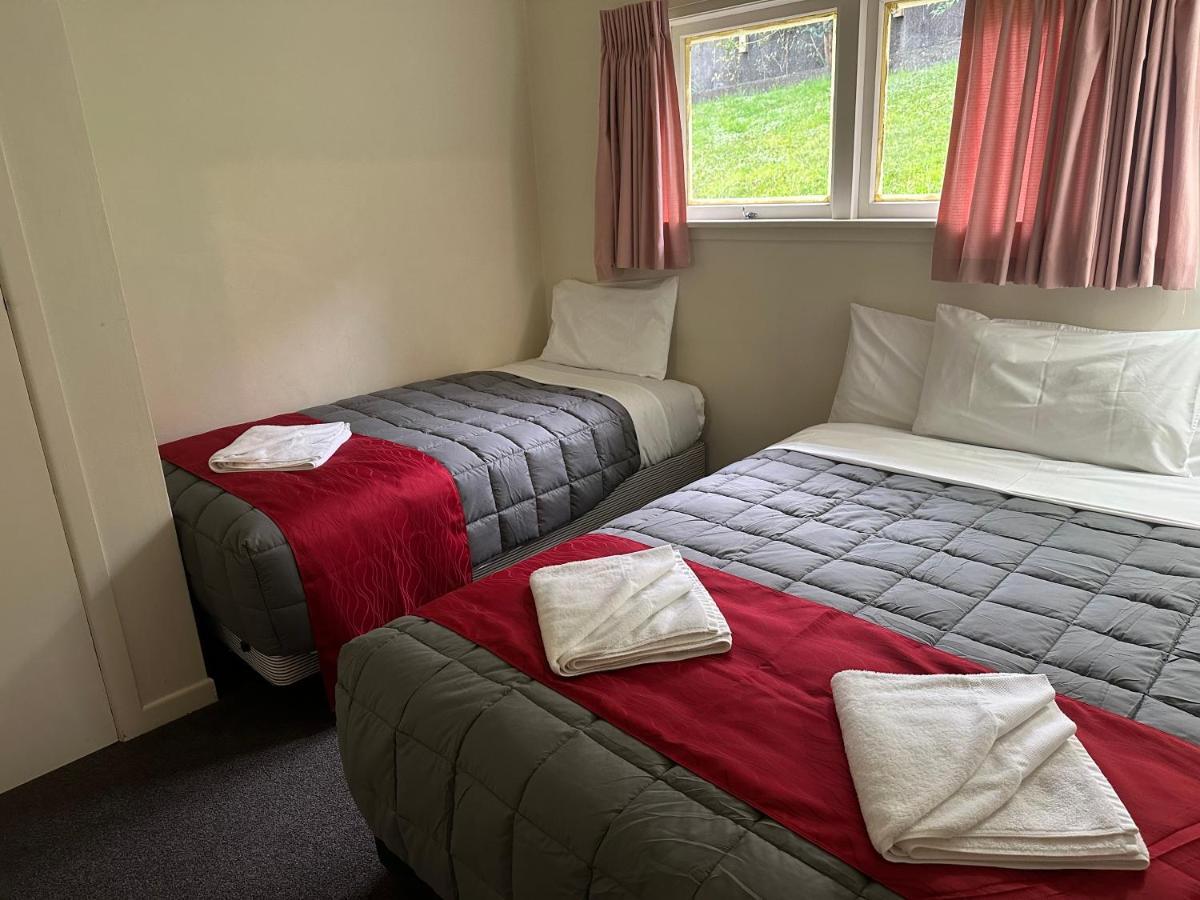 Touchwood Motor Inn & Inner City Camping Ground Auckland Buitenkant foto
